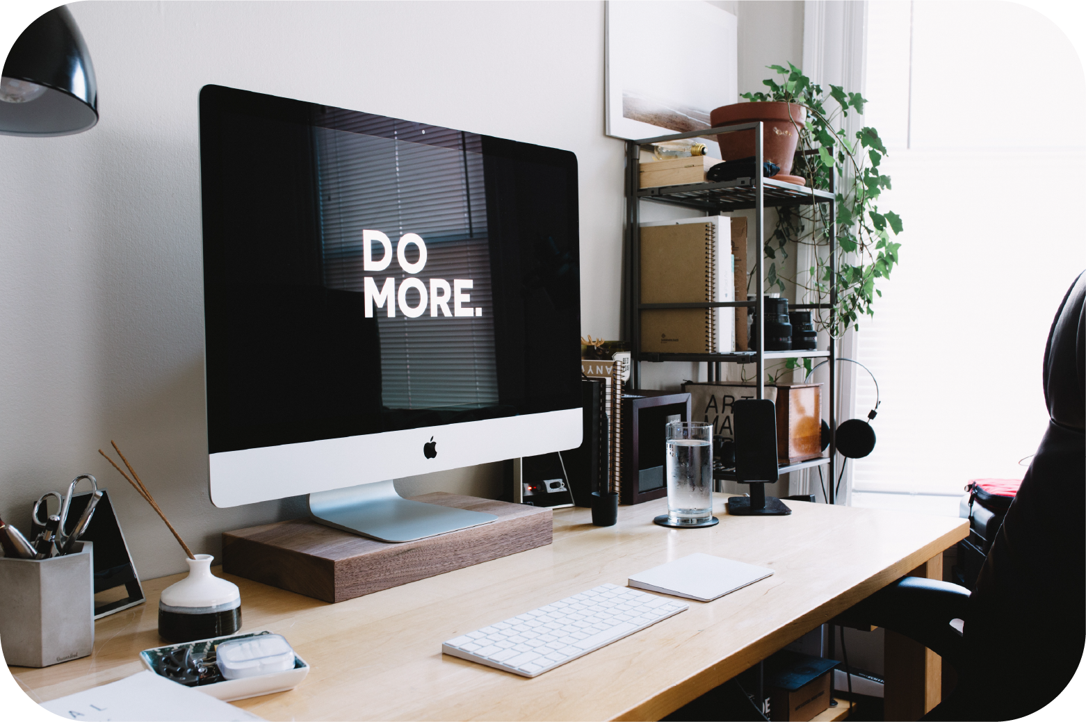 do more message on an imac